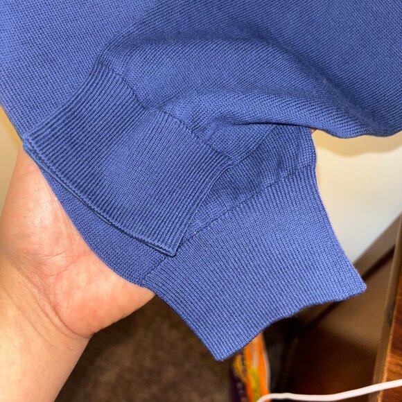 Lacoste Men's V-Neck Sweater - Deep Blue - Picture 9 of 10